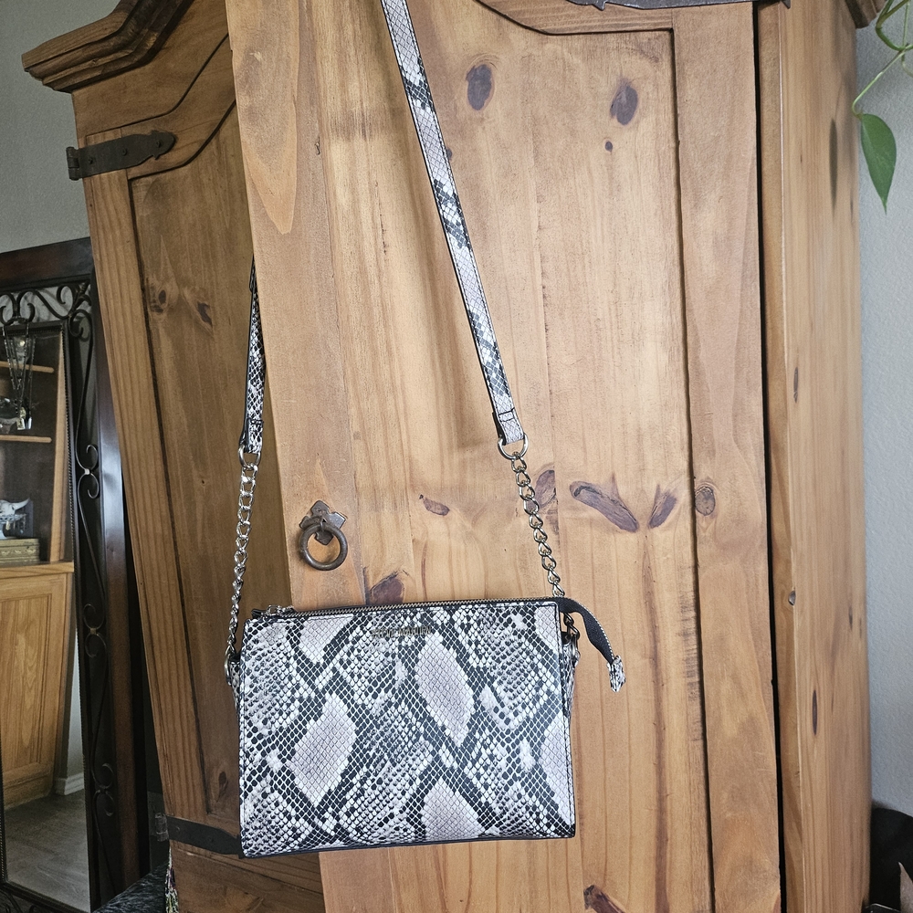 Steve Madden Black and Gray Snakeskin Crossbody Bag, NWOT